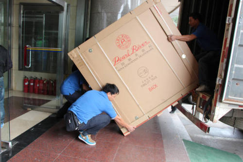 未央钢琴贵重工艺品无忧运